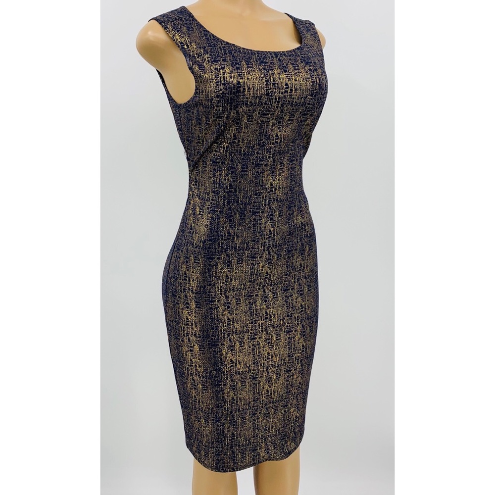 OUT OF ORDER SHIMMER BODYCON DRESS - Picture 5 of 8
